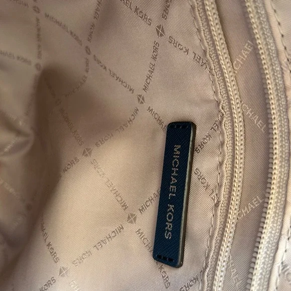 Michael Kors Dark Blue Tote Bag - Picture 7 of 13